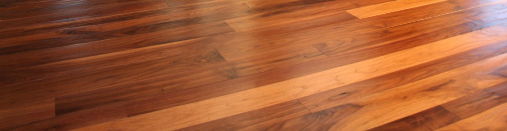 Discoloration Of Hardwood Floor, How To Fix Sun Faded Hardwood Floors