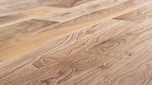 Acclimating hardwood floors